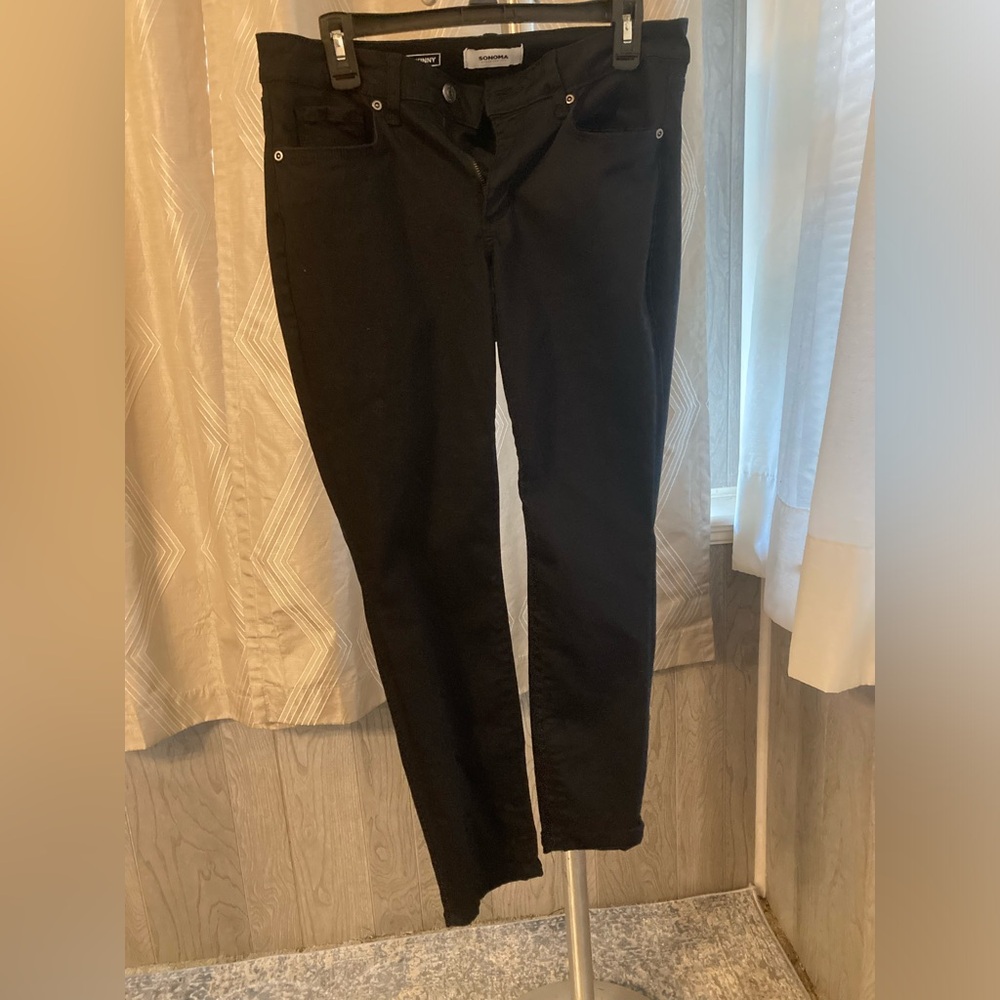 Sonoma Size 10 Women’s Skinny Jeans